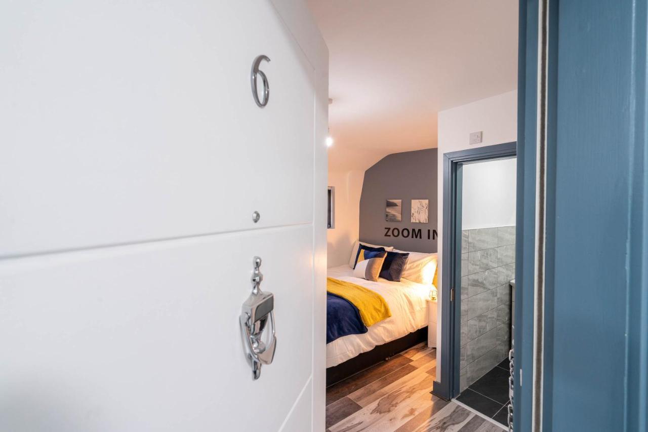 Trendy Studio In Vibrant West Midlands Apartment Бирмингам Екстериор снимка